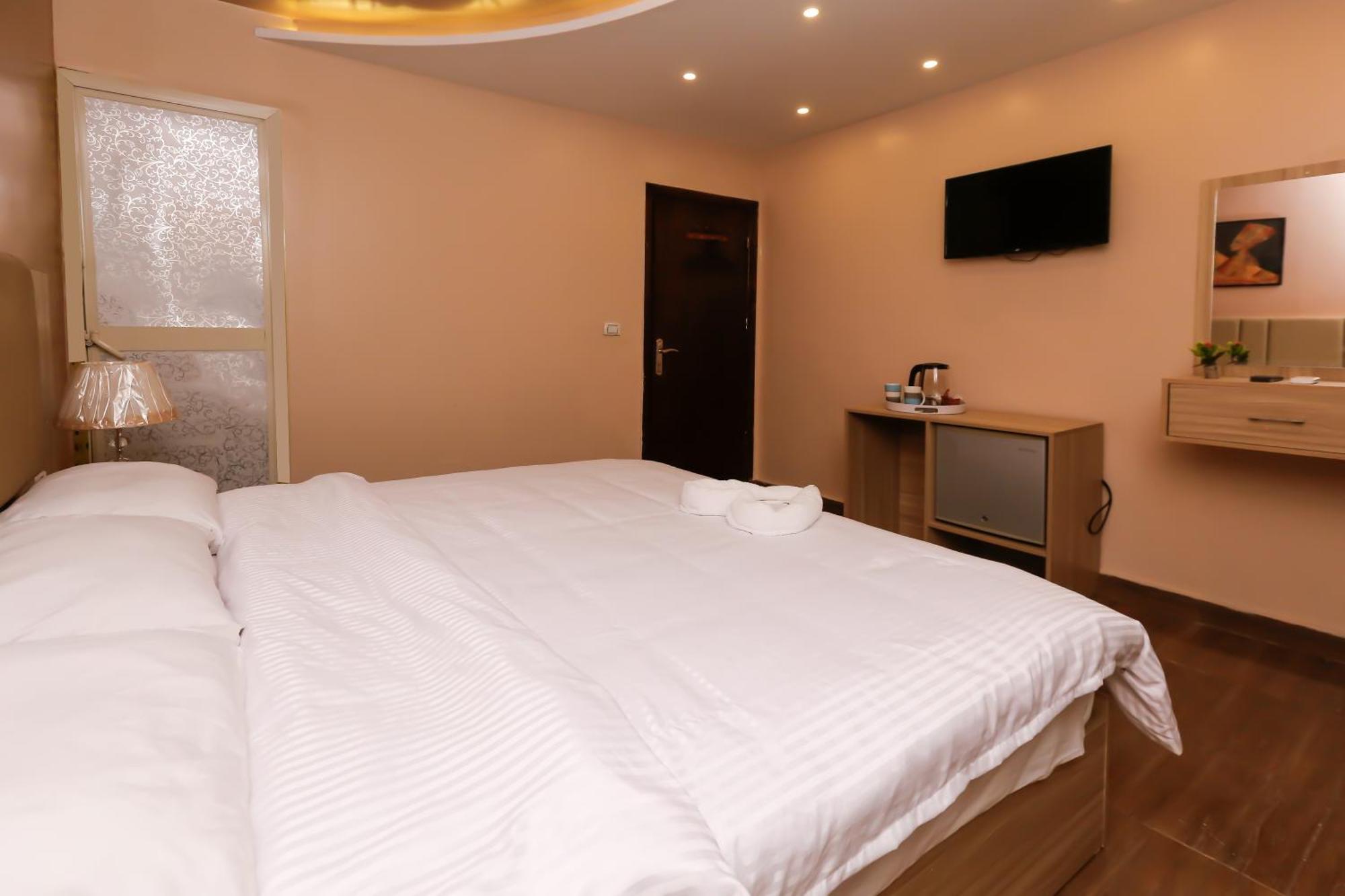 Hostel Makadi Pyramids View Kafret el-Gabal Zewnętrze zdjęcie